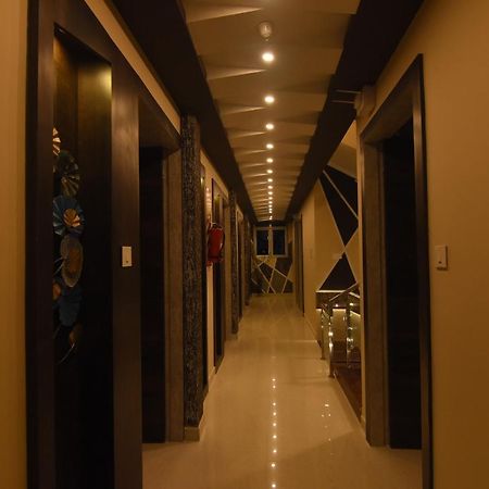 Hotel Atlantis Kumbakonam Ngoại thất bức ảnh